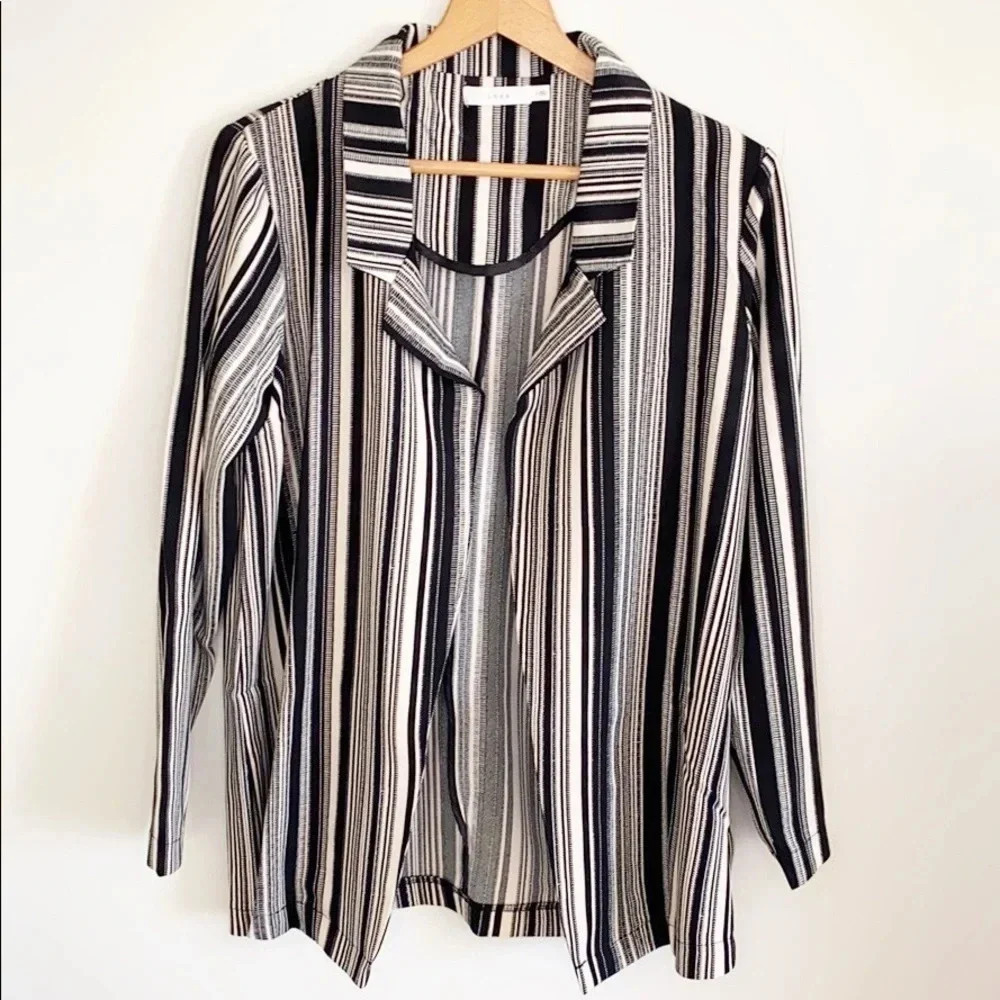 Lush Crepe Black and White Striped open front Blazer jacket cardigan top NWT S